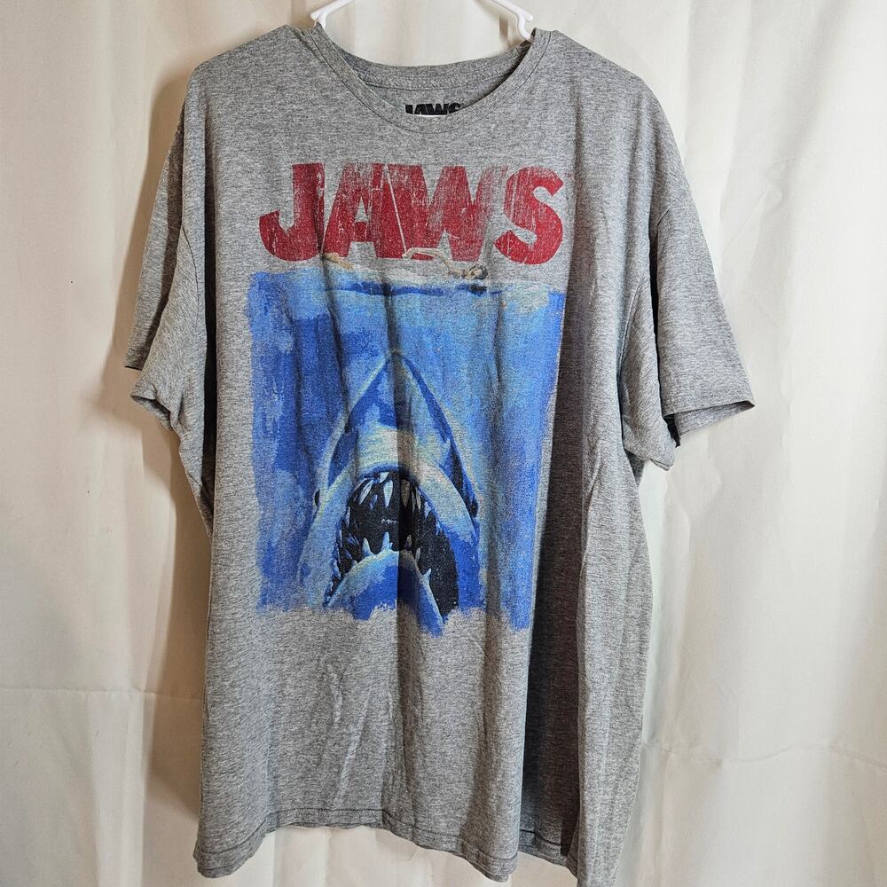 Jaws T-Shirt Size 2XLarge